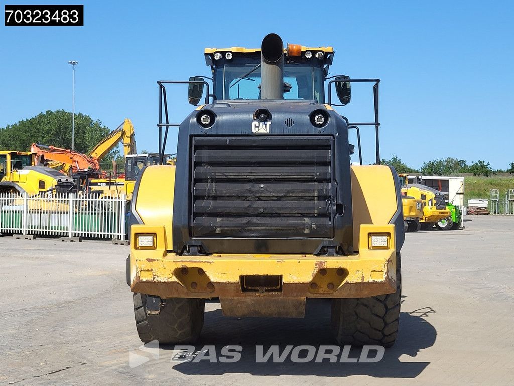 Caterpillar 966 M