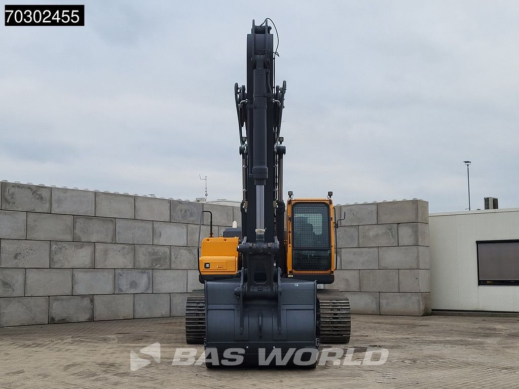 Hyundai R340 L New - NOT CE-Certified