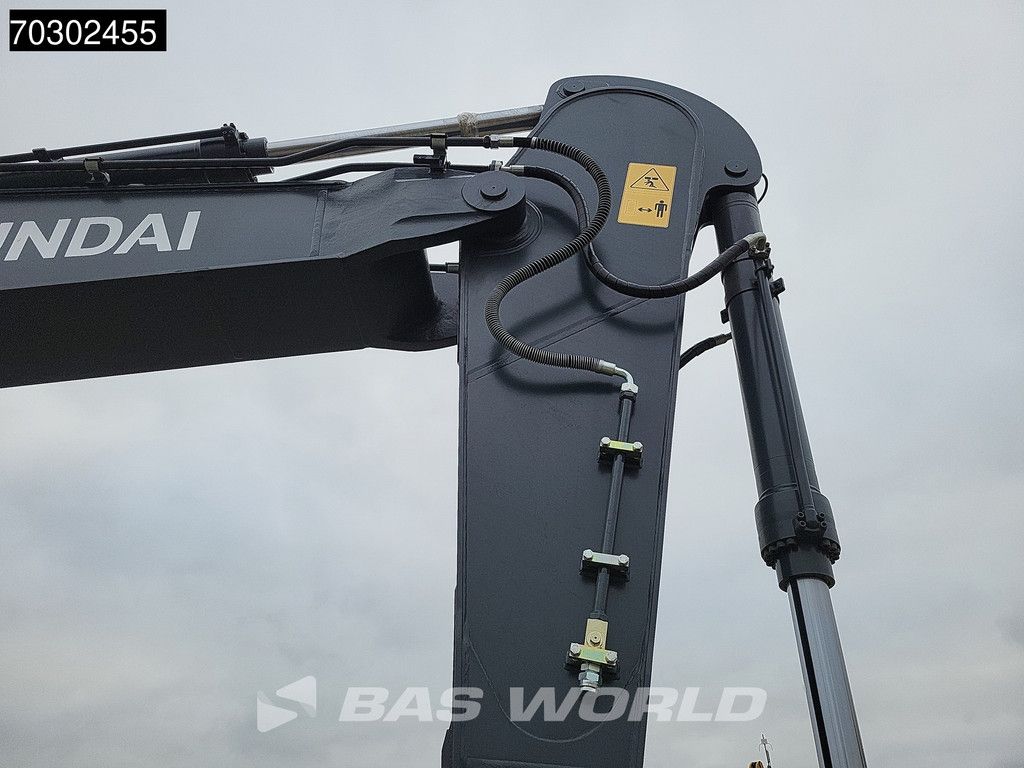 Hyundai R340 L New - NOT CE-Certified