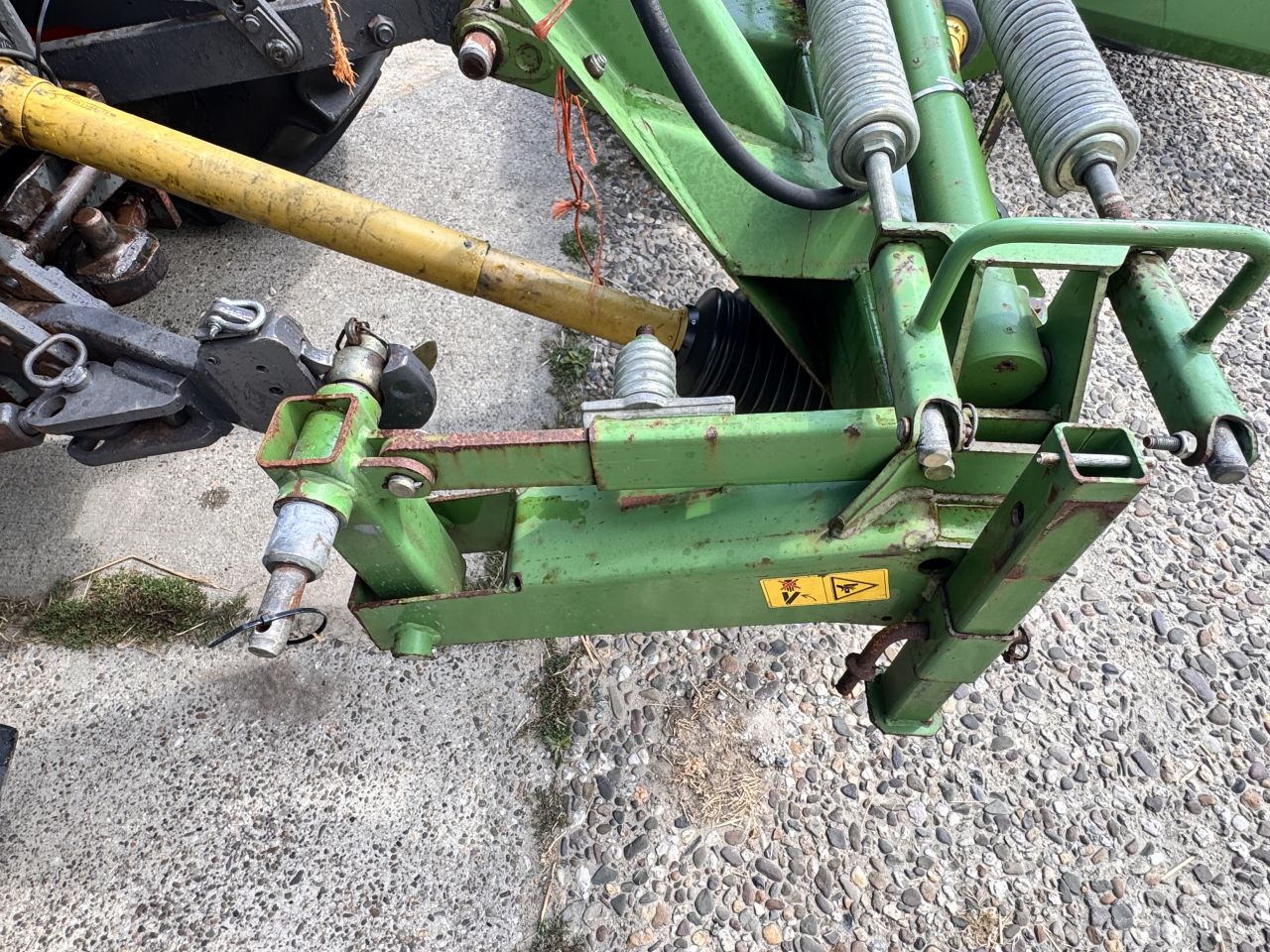 Krone Easycut 280 CV achtermaaier met kneuzer schijvenmaaier