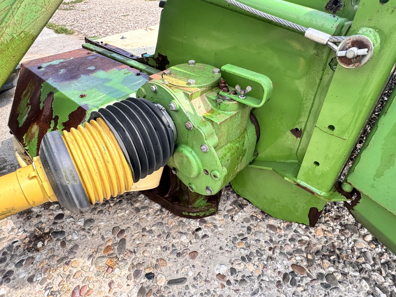 Krone Easycut 280 CV achtermaaier met kneuzer schijvenmaaier