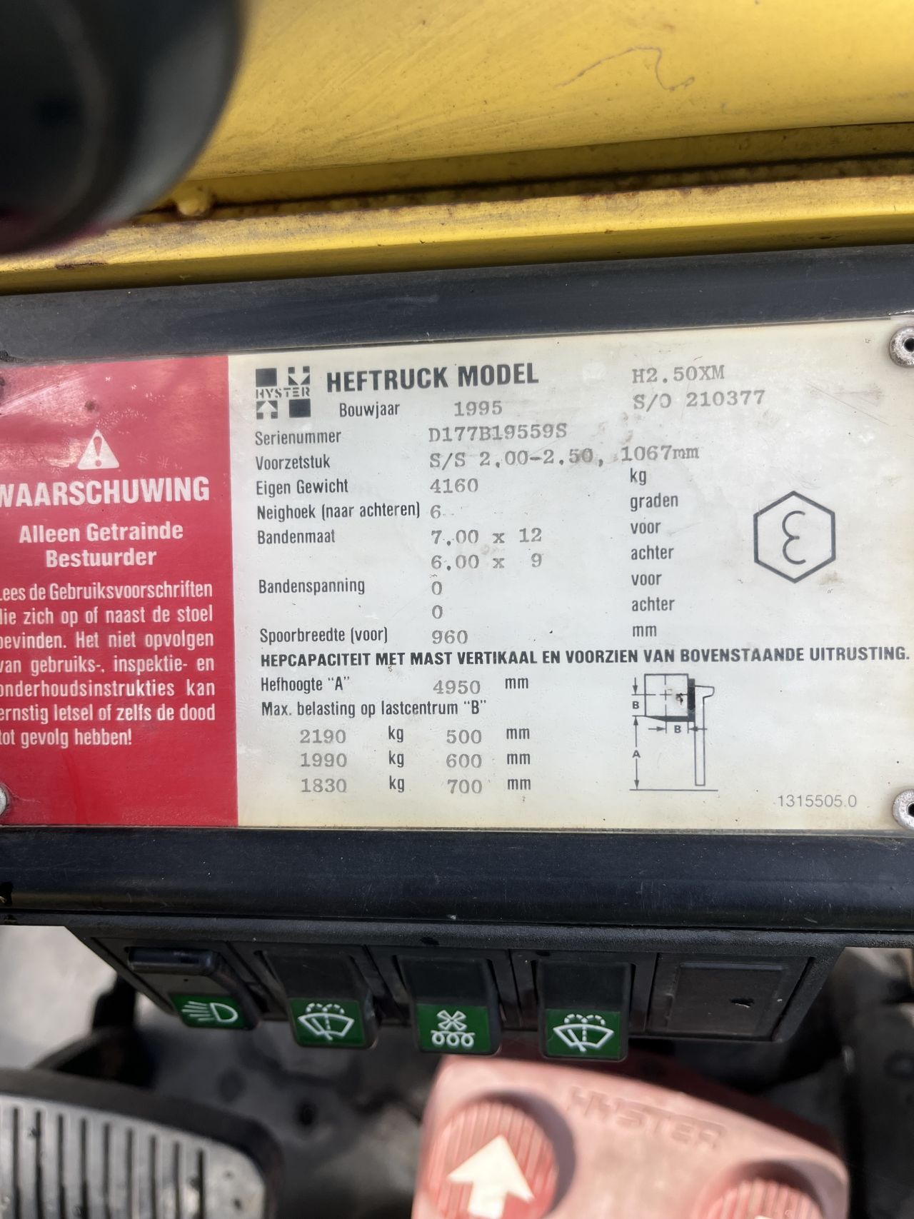 Hyster H2.5XM heftruck triplo / 4e functie / kenteken