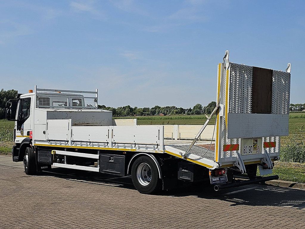 IVECO 160E21 EUROCARGO machine transport