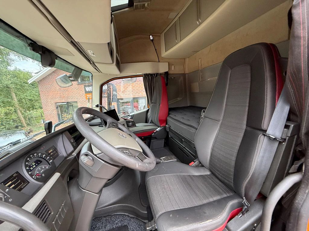 Volvo FH 500 Globetrotter Hydraulic Standairco NL Truck APK/TUV 08-2026