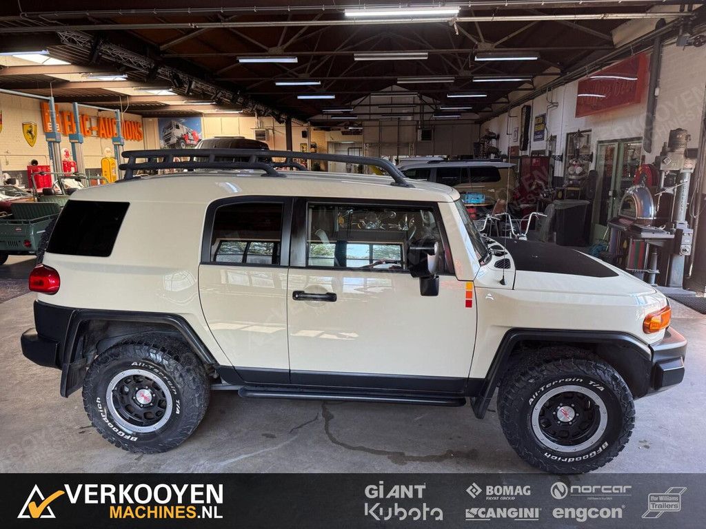 2010 Toyota FJ Cruiser Trail Teams 4.0i V6 VK10600