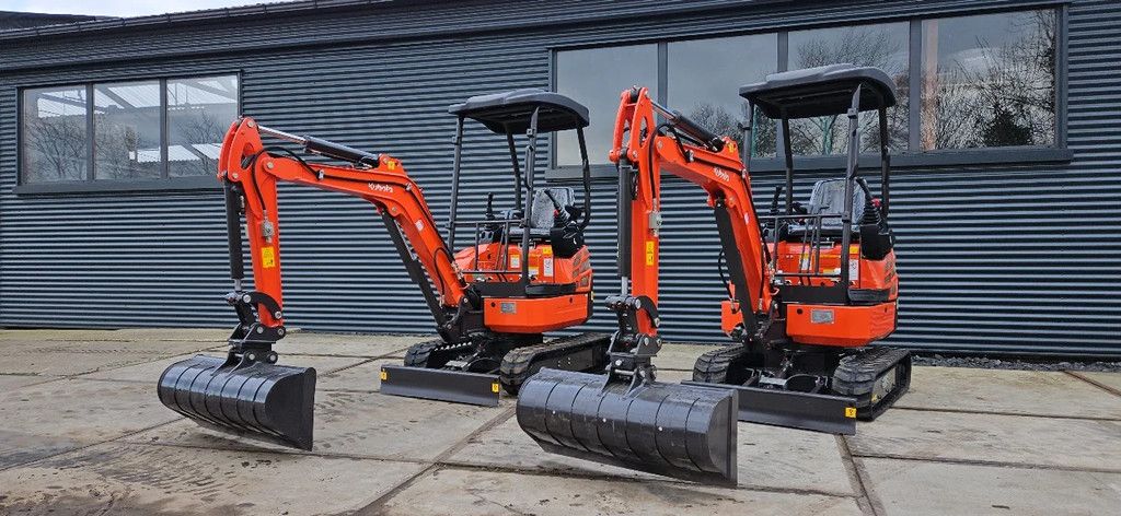 Rhinoceros Kubota XN18