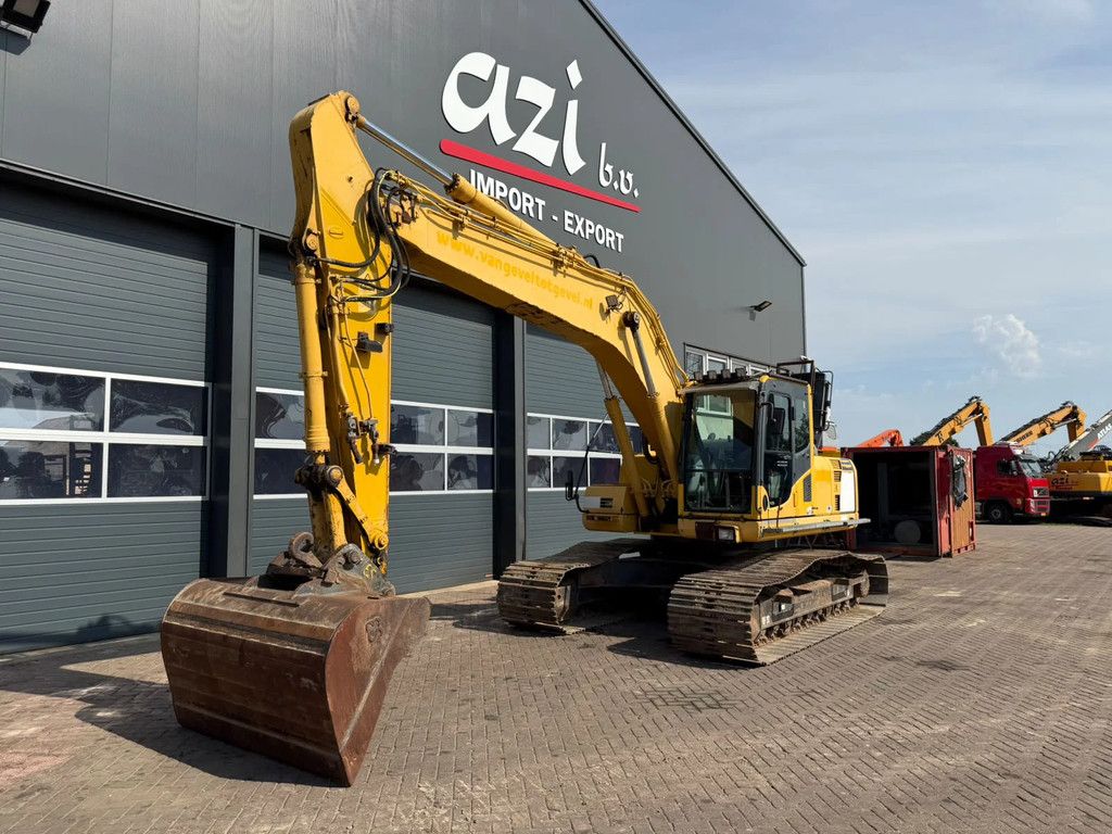 Komatsu PC210LC-8