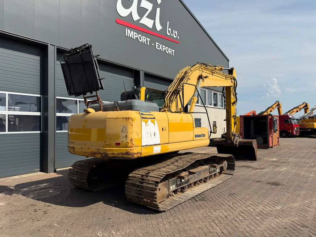 Komatsu PC210LC-8