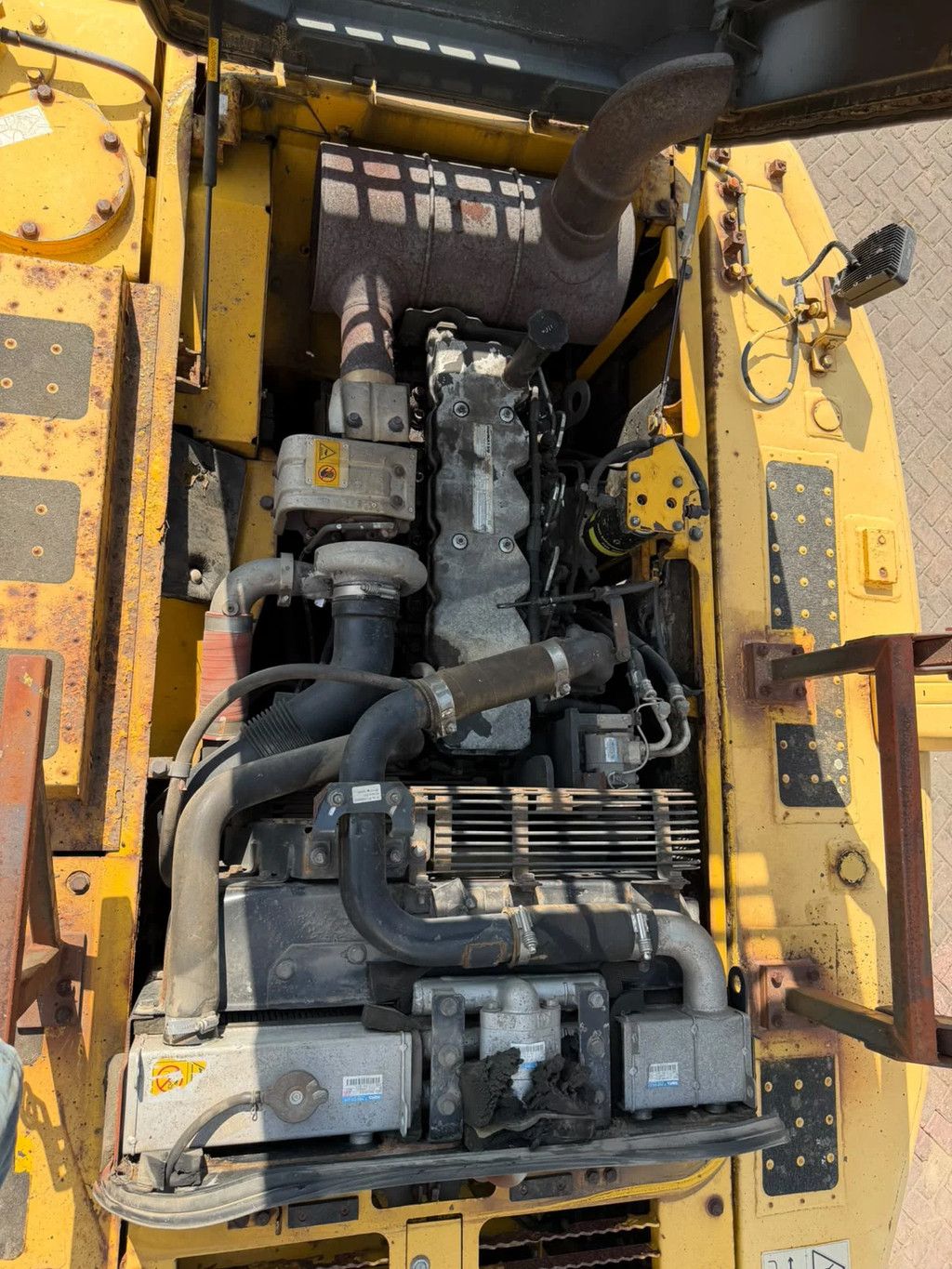 Komatsu PC210LC-8