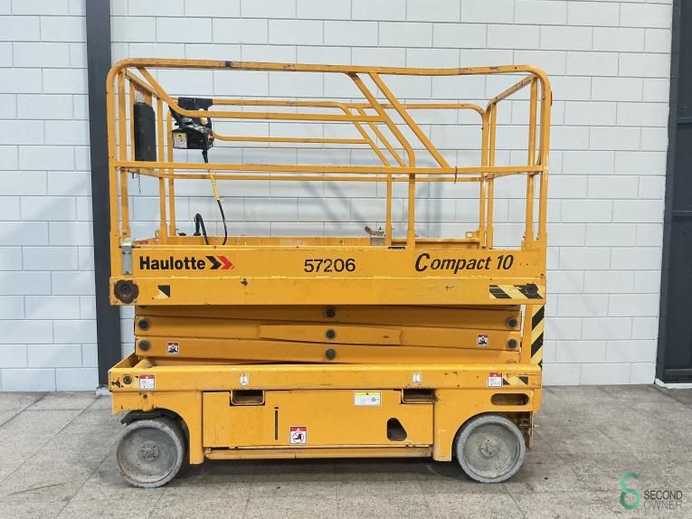 Scissor lift Haulotte Compact 10 2007