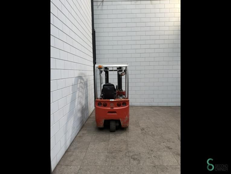 Gabelstapler Elektrisch BT C3E150R 2006