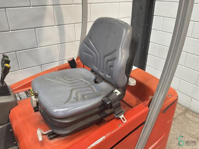 Gabelstapler Elektrisch BT C3E150R 2006