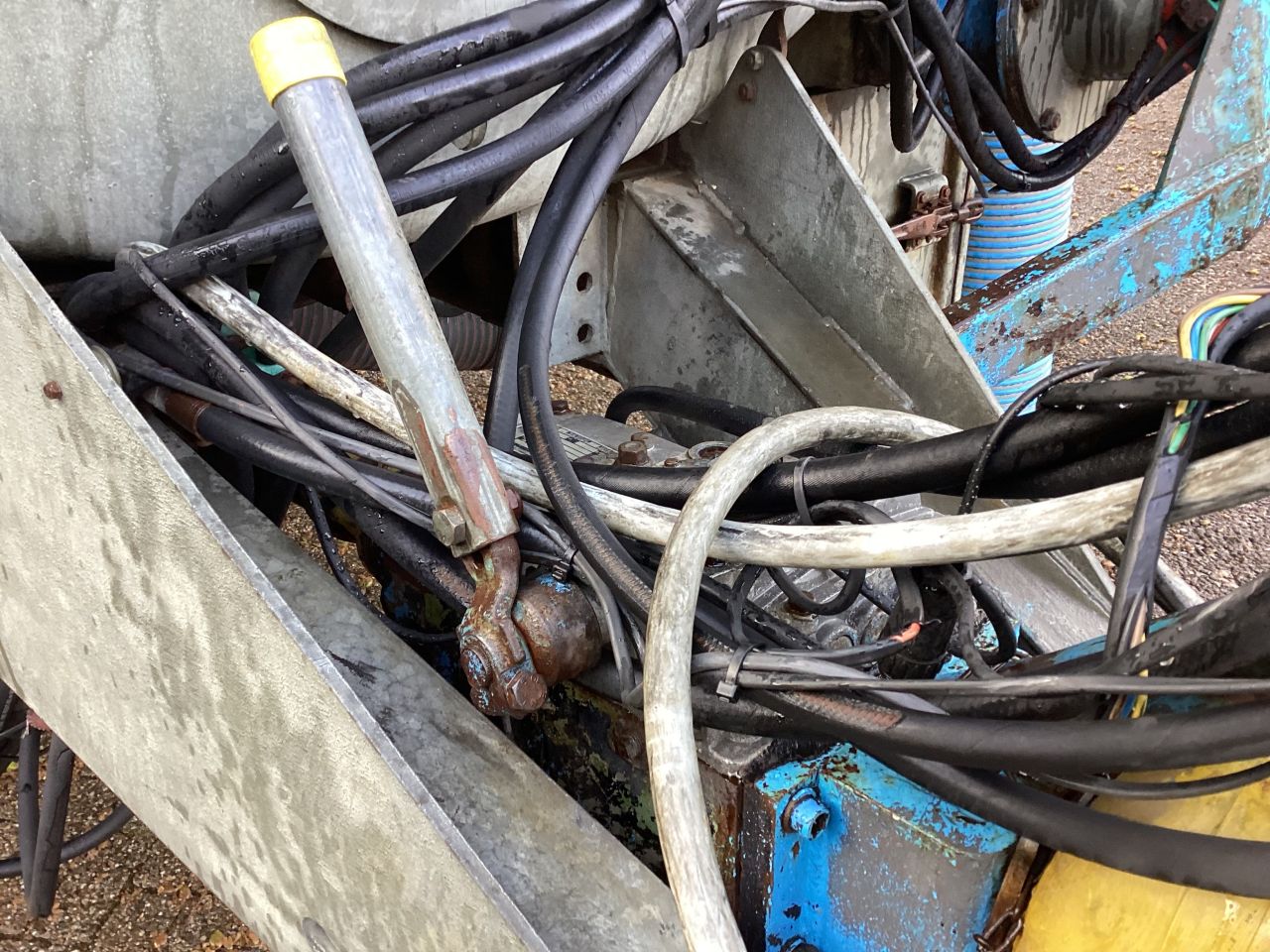 BSA MESTTANK 9200 LTR