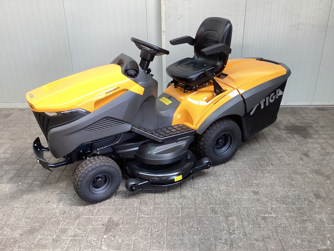 Stiga Estate 9122W zitmaaier