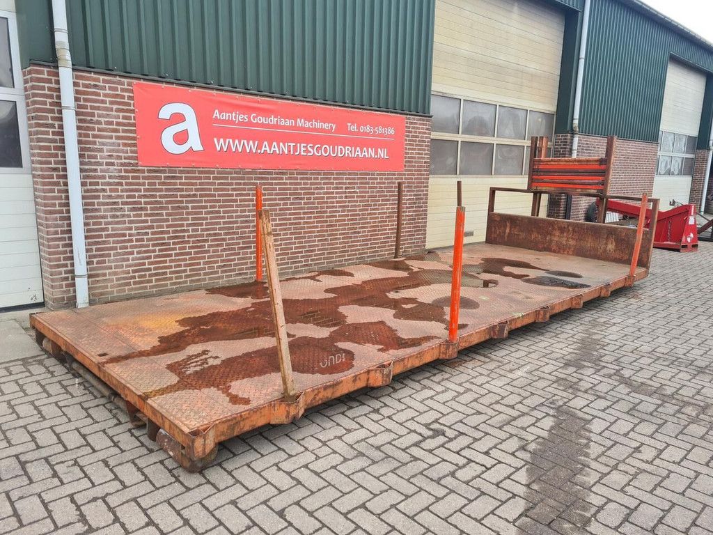 Container flat platform truck body