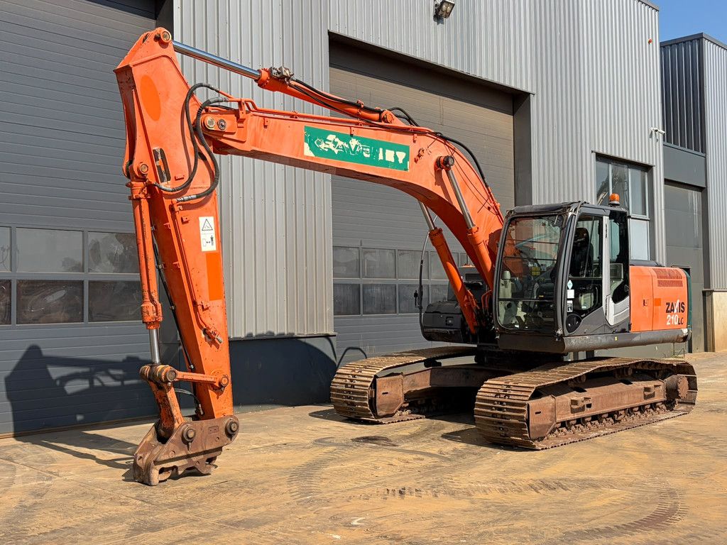 Hitachi ZX210LC-3
