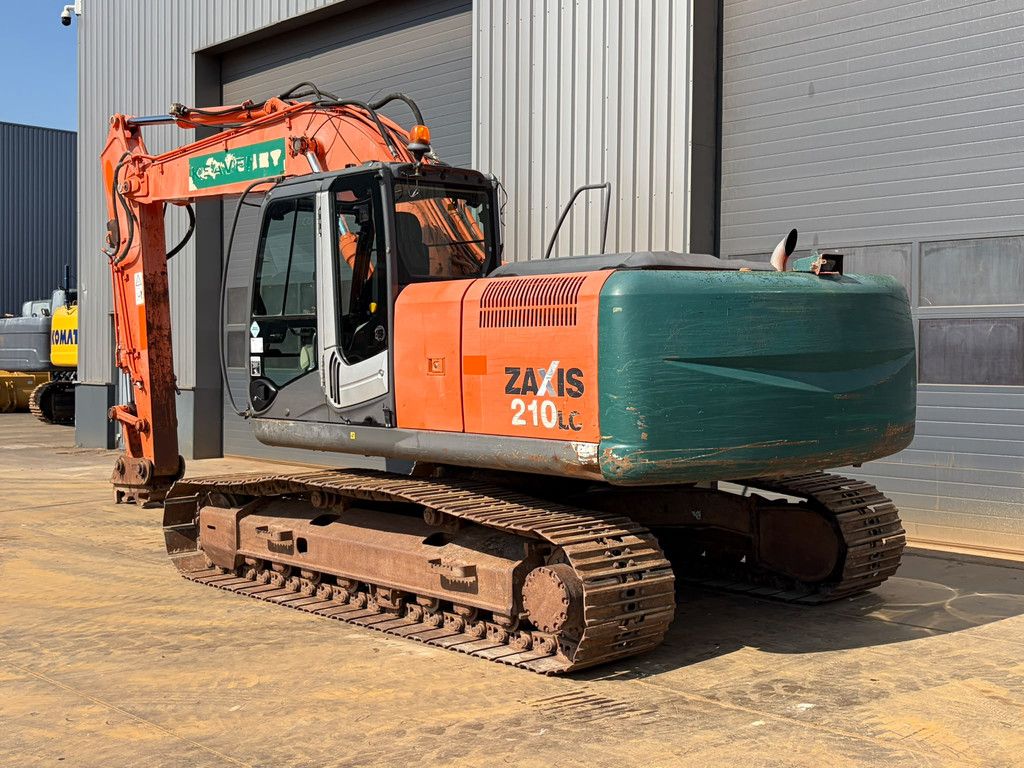 Hitachi ZX210LC-3
