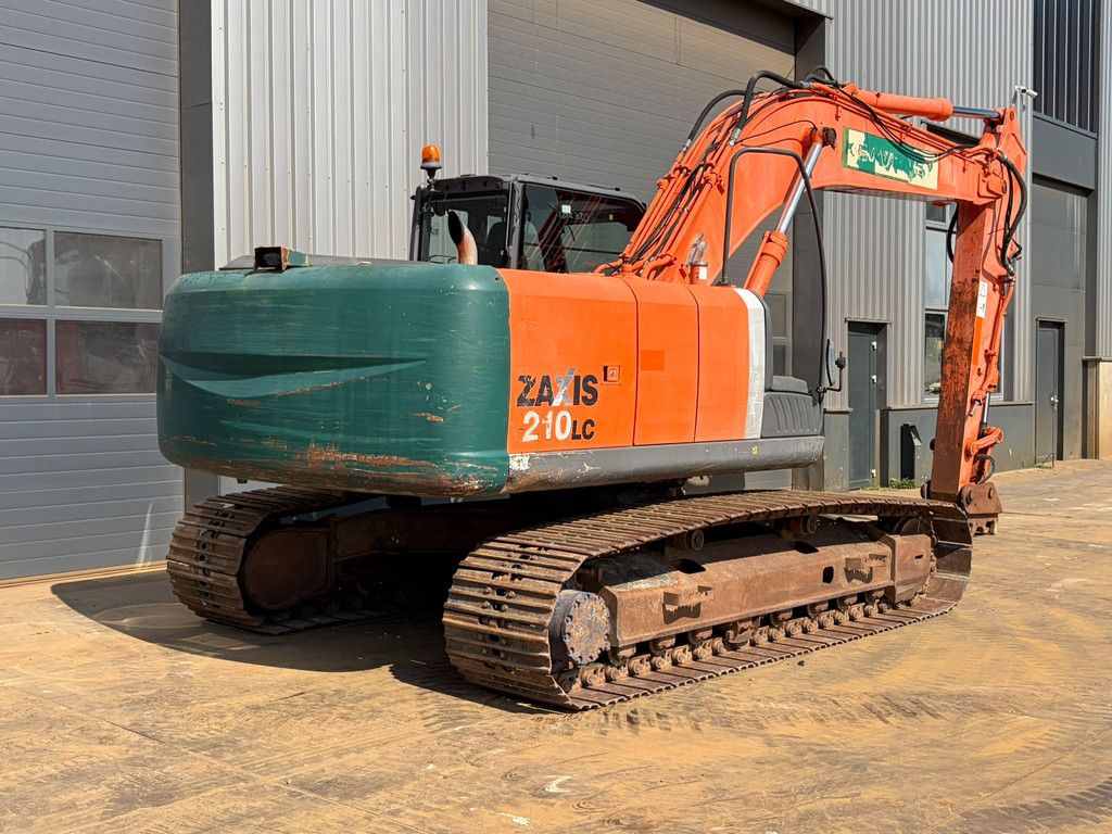 Hitachi ZX210LC-3
