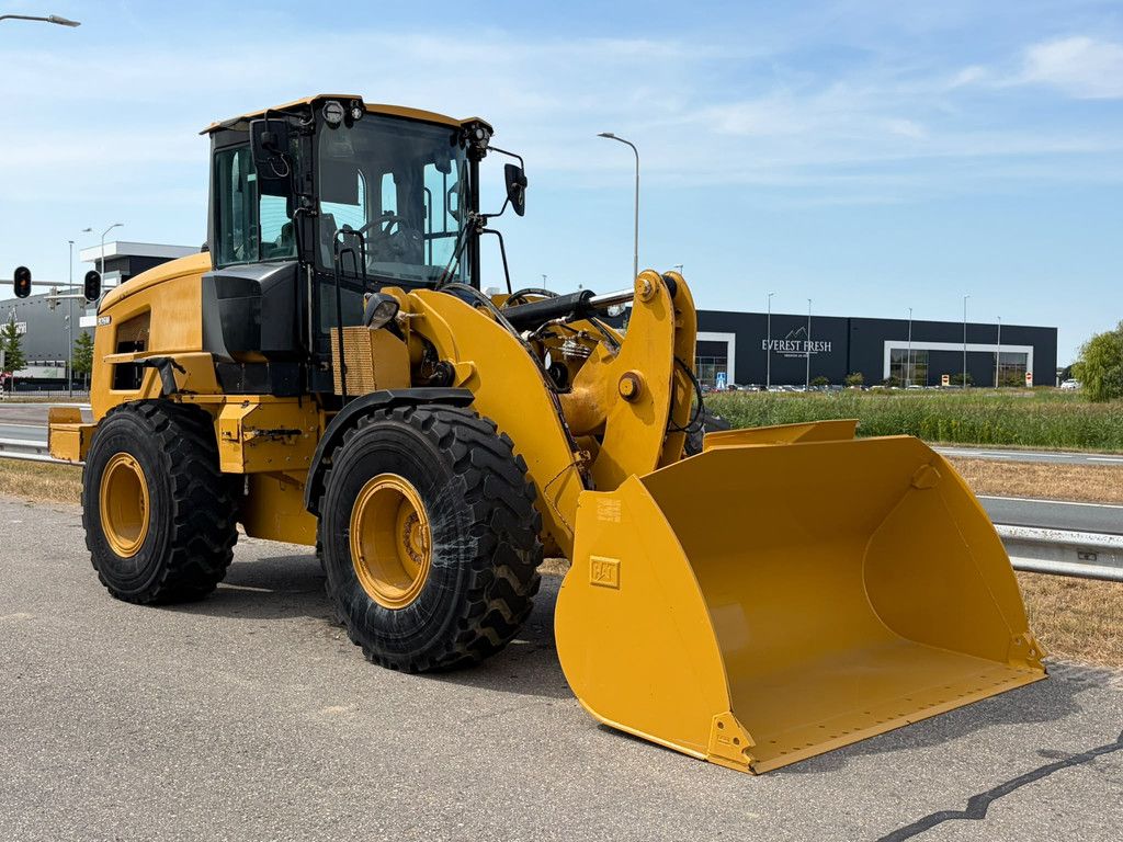 Caterpillar 926M