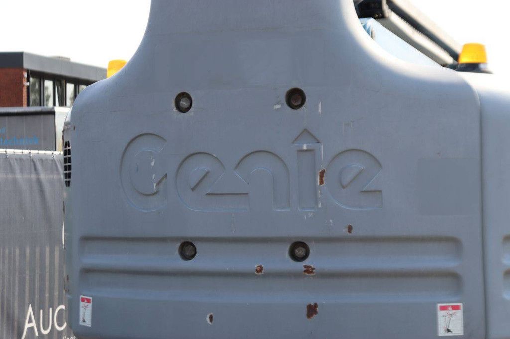 Genie Z-60/34 Articulated Boom Lift Diesel 227kg 20.3m 2006