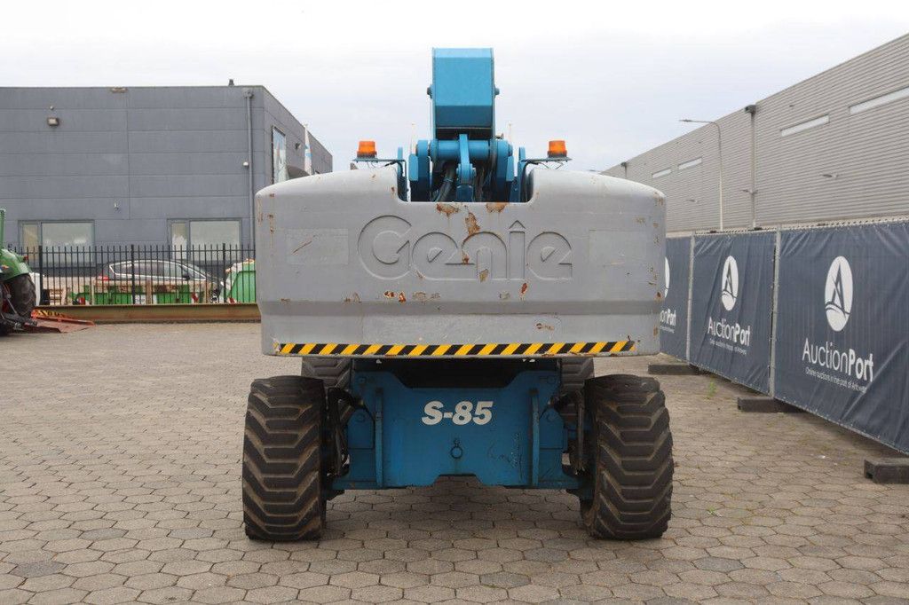 Genie S-85 Diesel 28m 2013 Telescopic boom lift