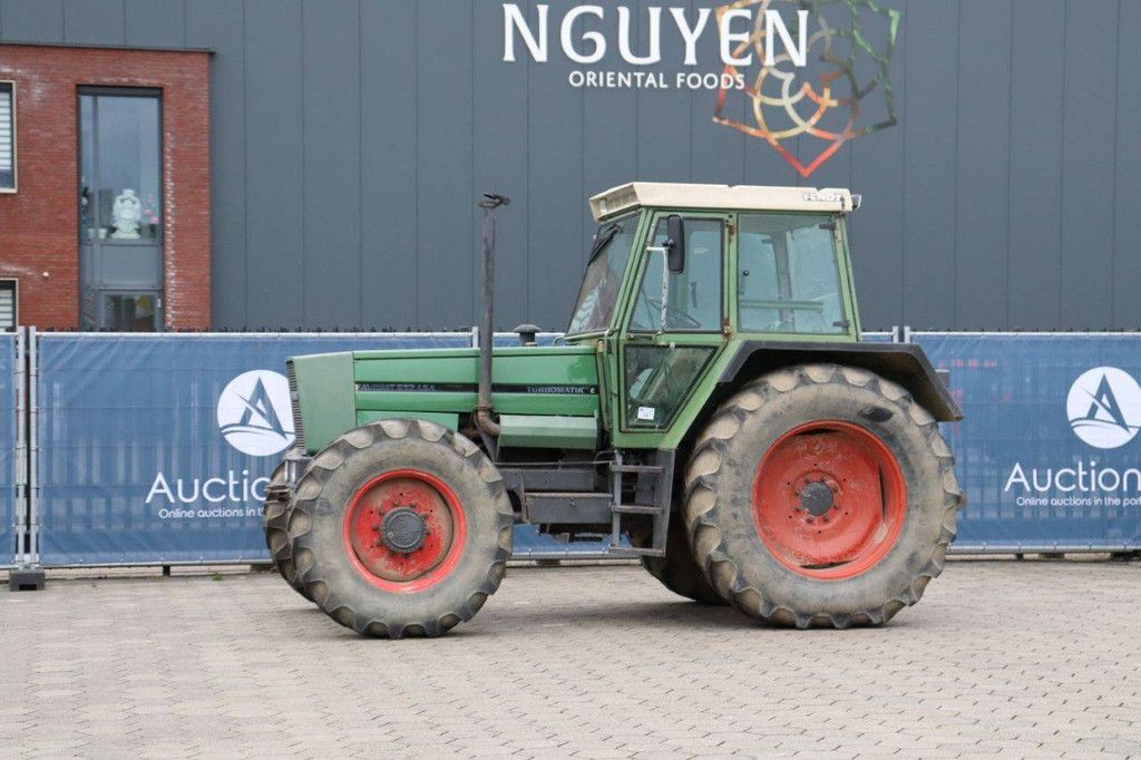 Tractor Fendt Favorit 612 LSA E Diesel 99kW 1984