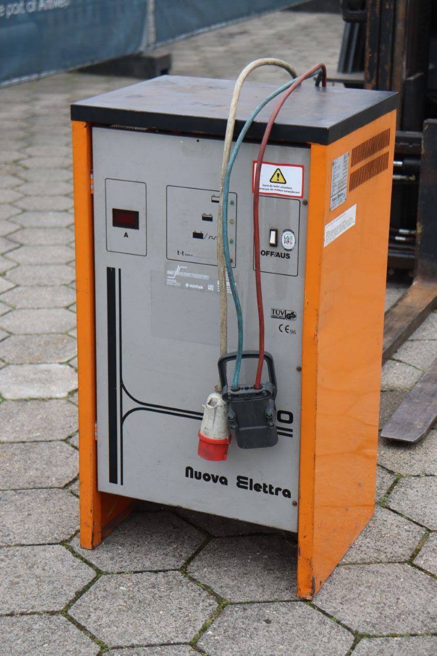 Toyota 7FBMF25 Electric Forklift 2500kg 6.5m 2005