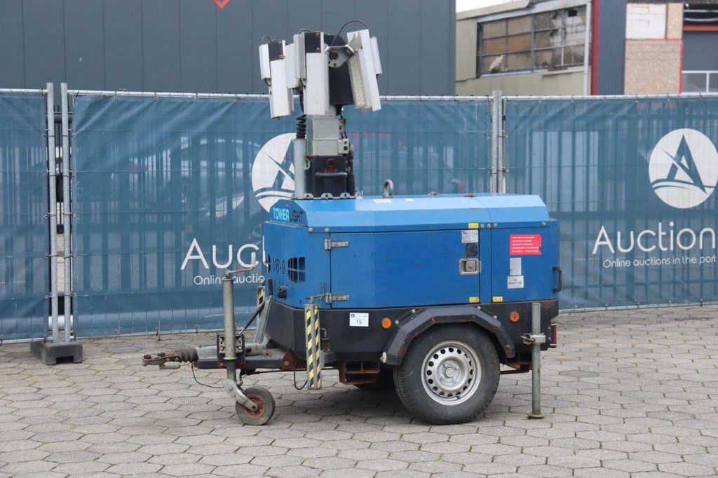Lichtmast Towerlight VB9LR-1451 Benzine 1.6kW 2012