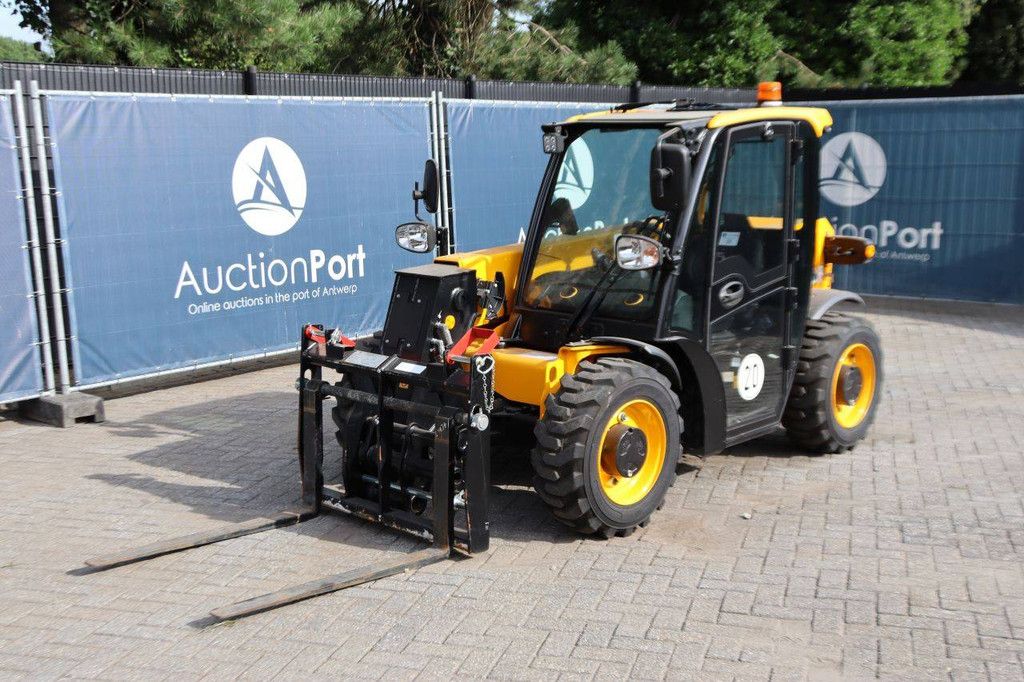 Verreiker JCB 514-40 CON Diesel 1400kg 4m 2023