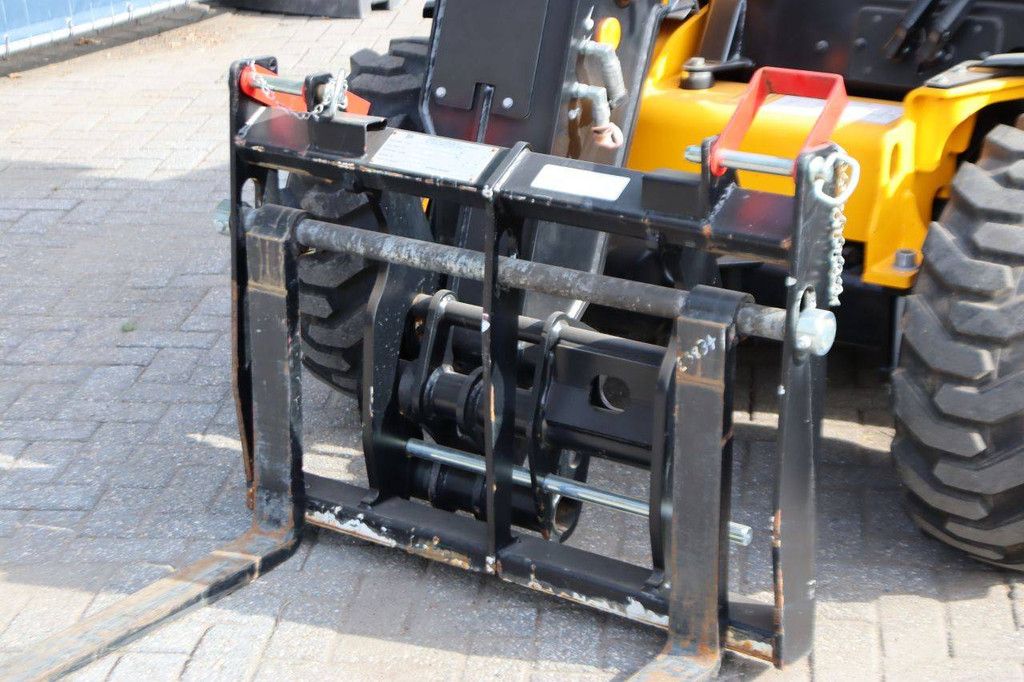 Verreiker JCB 514-40 CON Diesel 1400kg 4m 2023