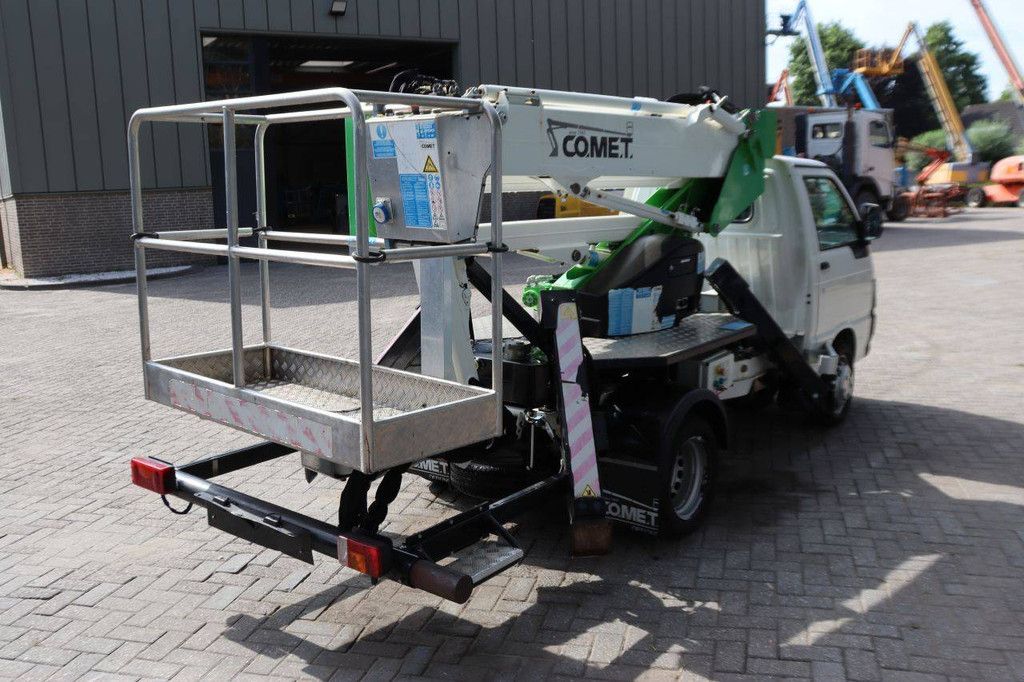 Comet 78FT00040 Fahrzeugmontierte Hubarbeitsbühne Benzin 2050 kg 2018