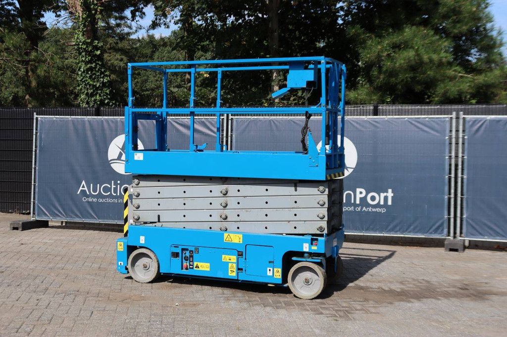 Scherenbühne Genie GS-3232 Elektrisch 11,6 m 2011