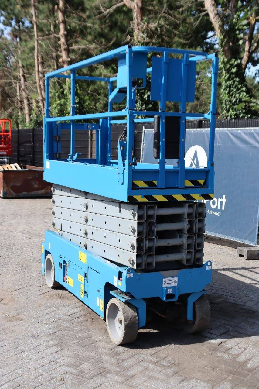 Scherenbühne Genie GS-3232 Elektrisch 11,6 m 2011