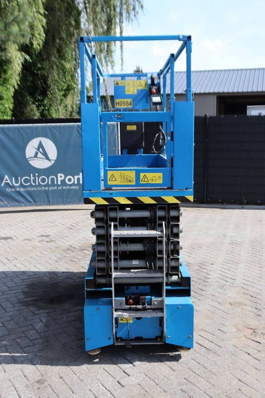Scherenbühne Genie GS-3232 Elektrisch 11,6 m 2011