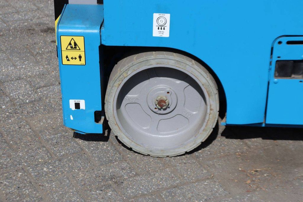 Scherenbühne Genie GS-3232 Elektrisch 11,6 m 2011
