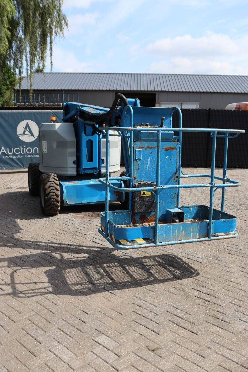 Articulating boom lift Genie Z-34/22 Diesel 12.5m 2014
