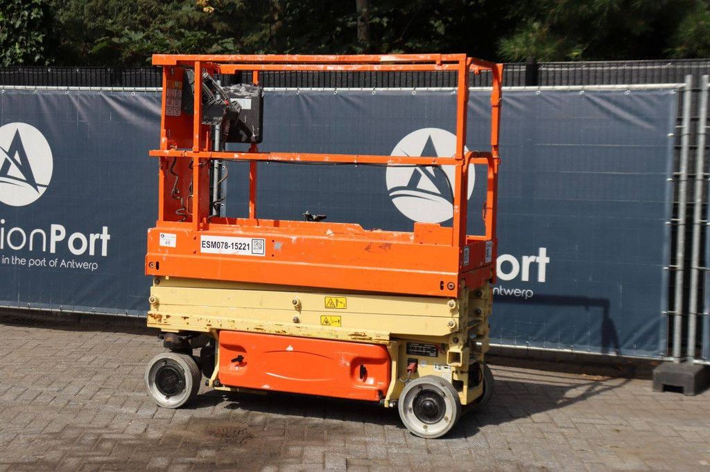 Scissor lift JLG 1930-ES Electric 7.72m 2015