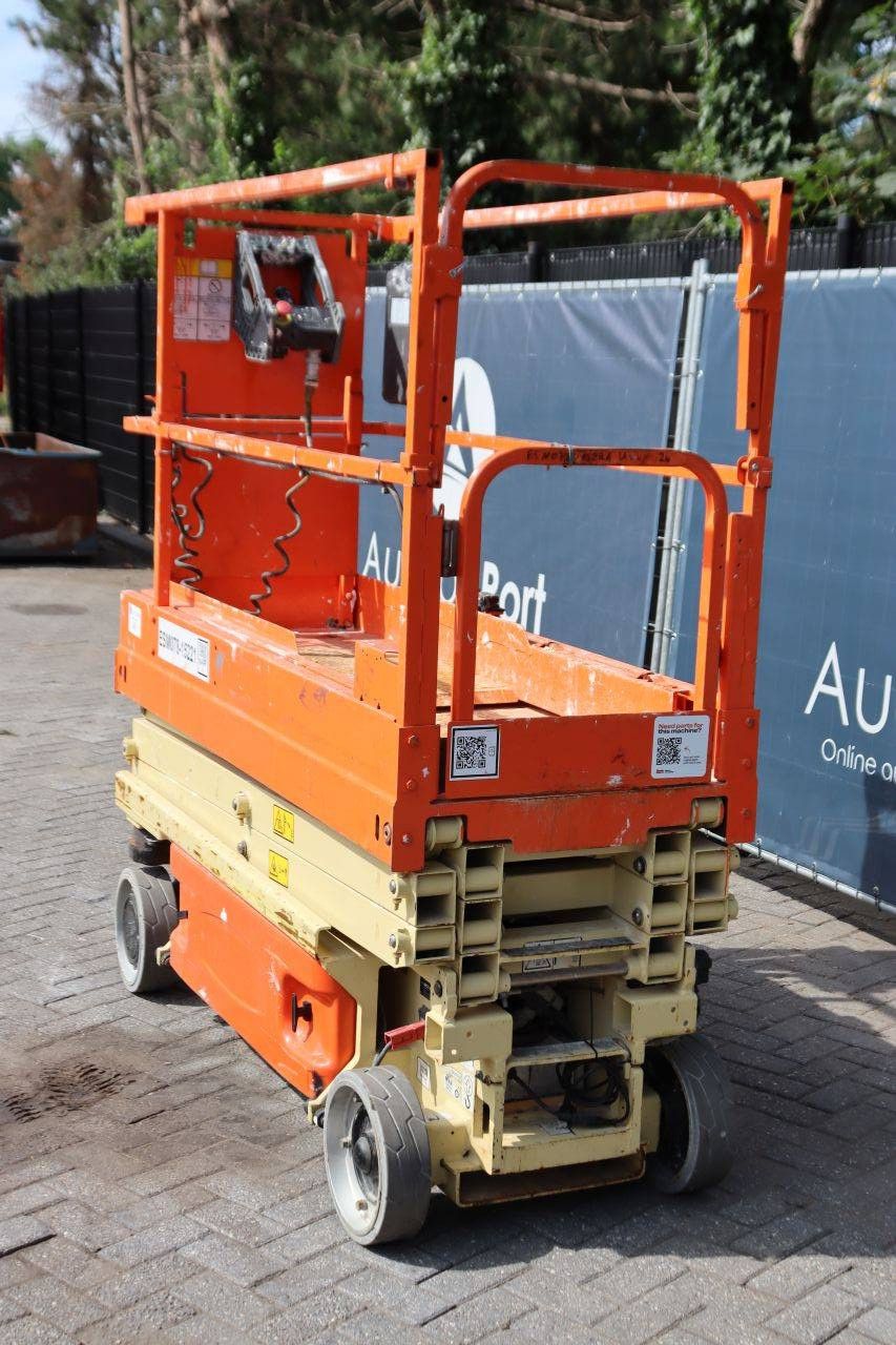 Scissor lift JLG 1930-ES Electric 7.72m 2015