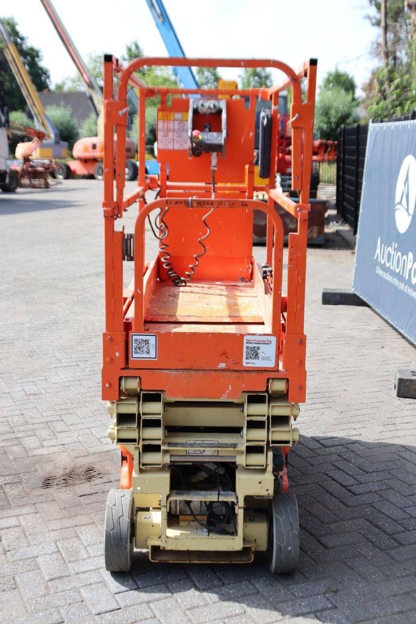 Scissor lift JLG 1930-ES Electric 7.72m 2015