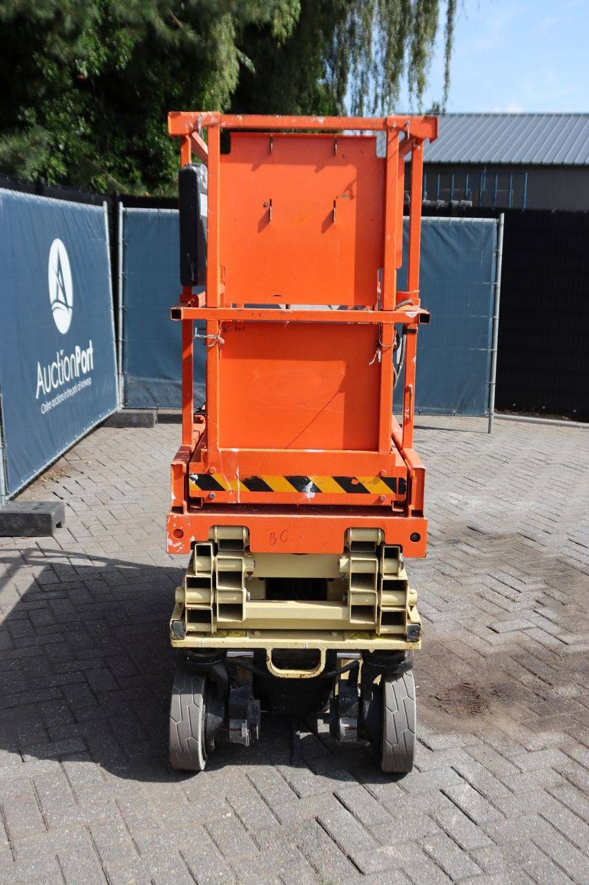 Scissor lift JLG 1930-ES Electric 7.72m 2015