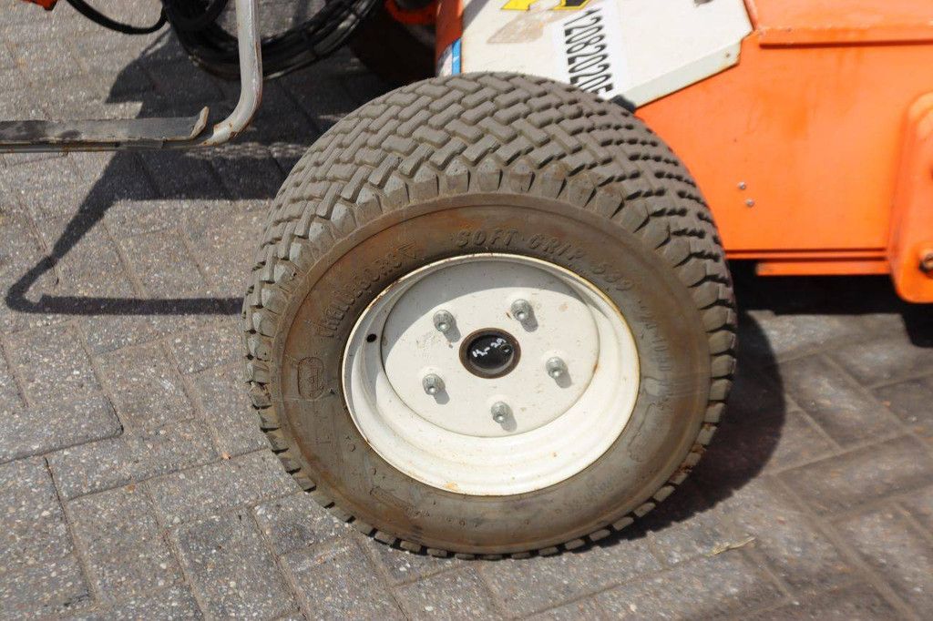Niftylift HR12NE Mk1b Elektrische Gelenkteleskoparbeitsbühne 12,1 m 2015
