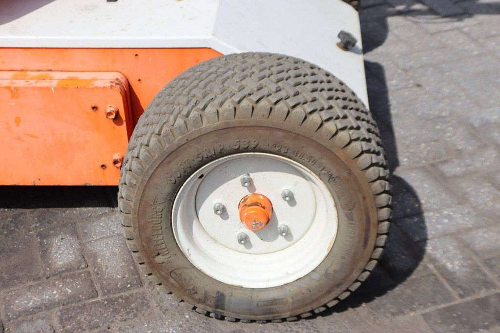 Niftylift HR12NE Mk1b Elektrische Gelenkteleskoparbeitsbühne 12,1 m 2015