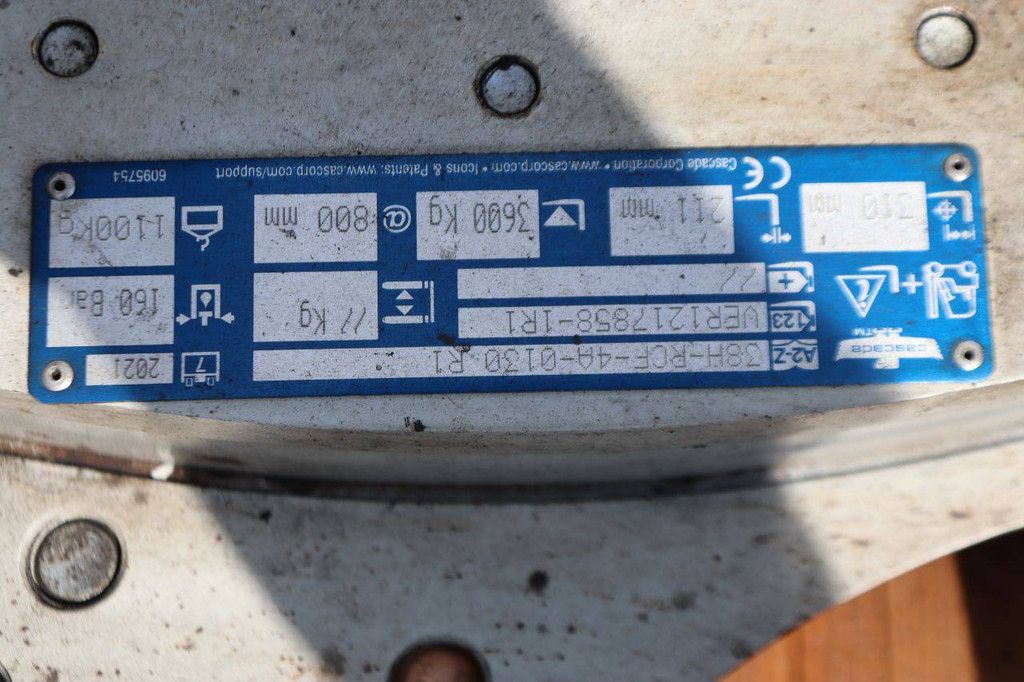 Bale clamp Cascade 38H-RCF-4A-0130 R1 2021