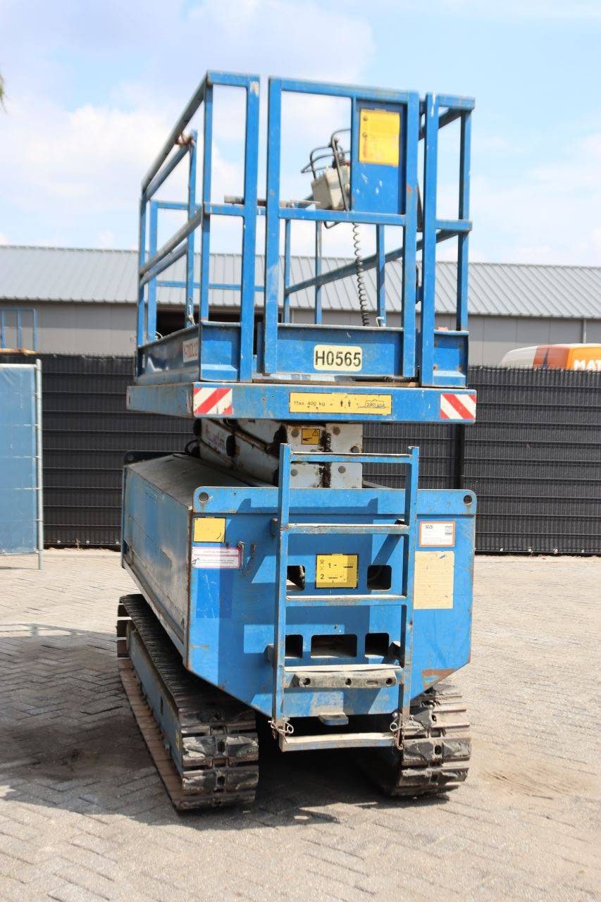 Scherenarbeitsbühne Holland Lift Monostar Y-70DL12-TR Diesel 9m 2007