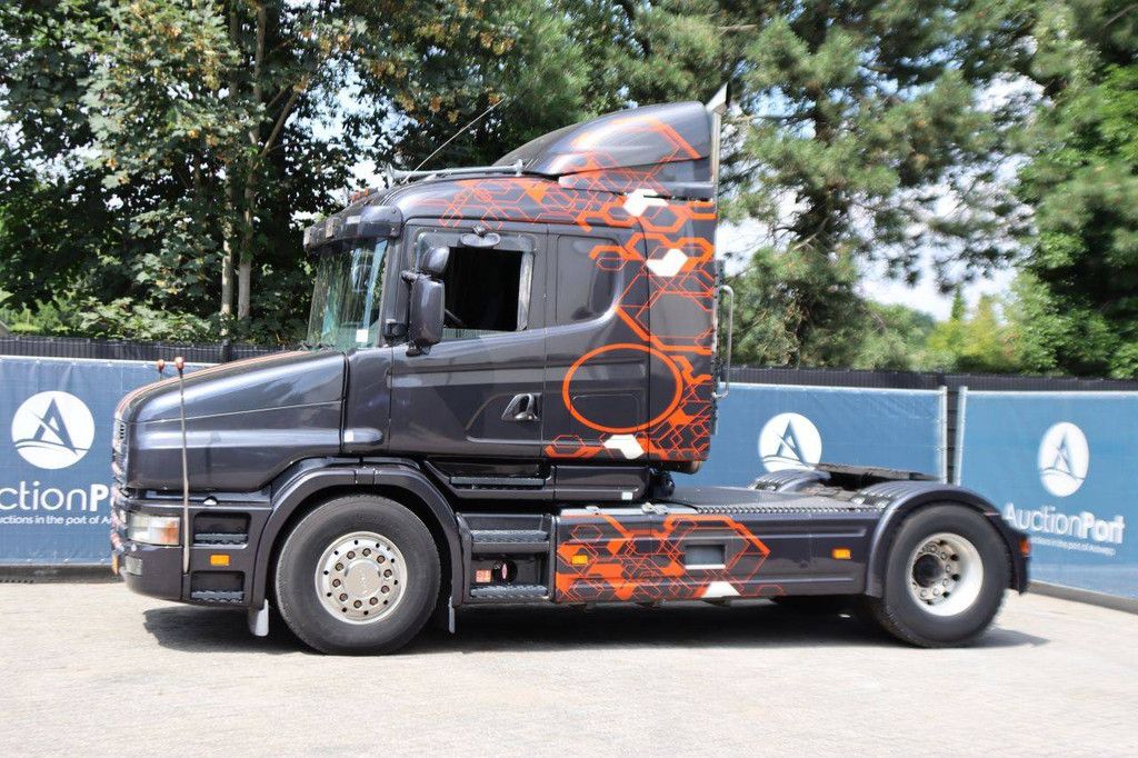 Chassis Cabine Scania T124 LA4X2 NA 470 Diesel 470pk 2001