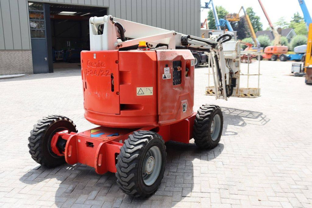 Articulating boom lift Genie Z-34/22 Diesel 12.5m 2015