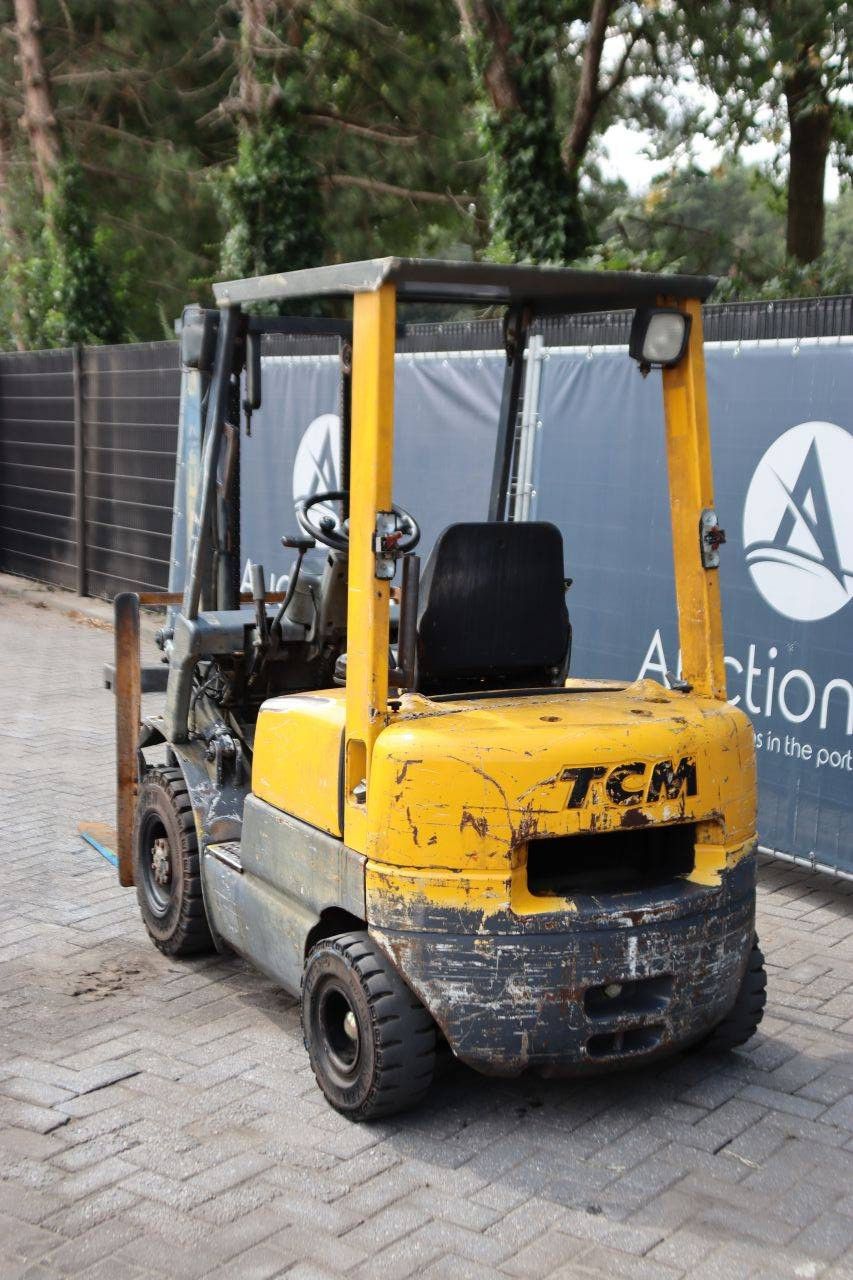 Gabelstapler TCM FHD15Z8 Diesel 1500 kg 4,0 m