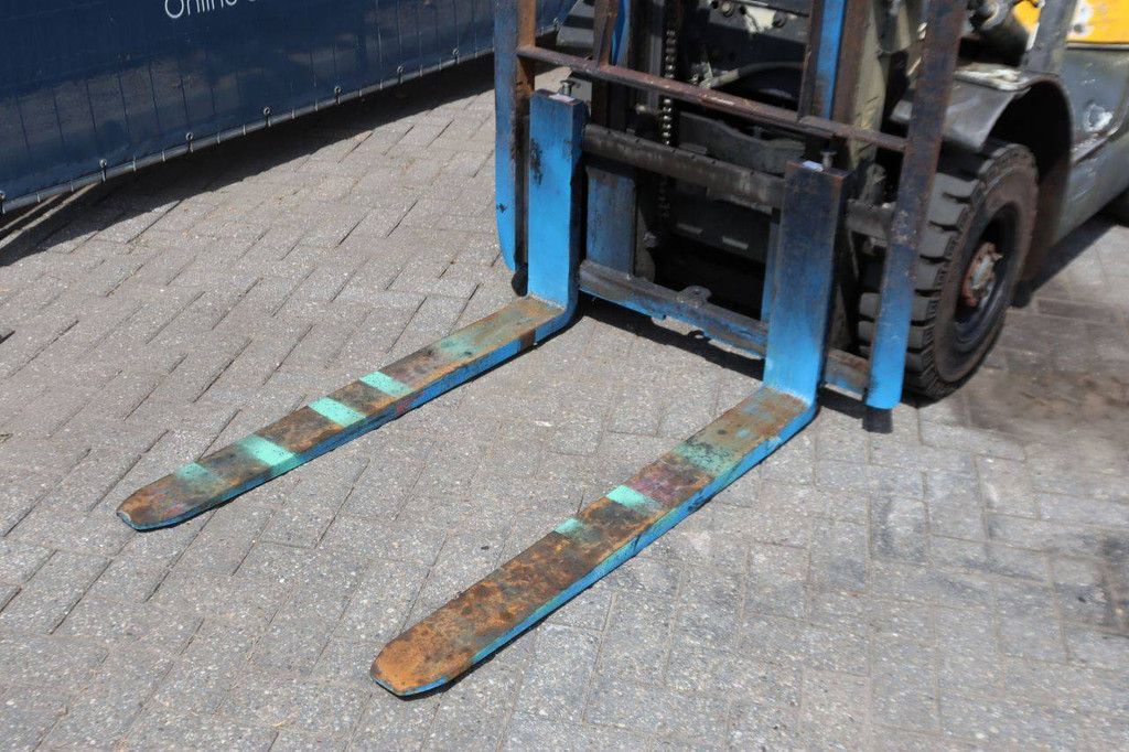 Gabelstapler TCM FHD15Z8 Diesel 1500 kg 4,0 m
