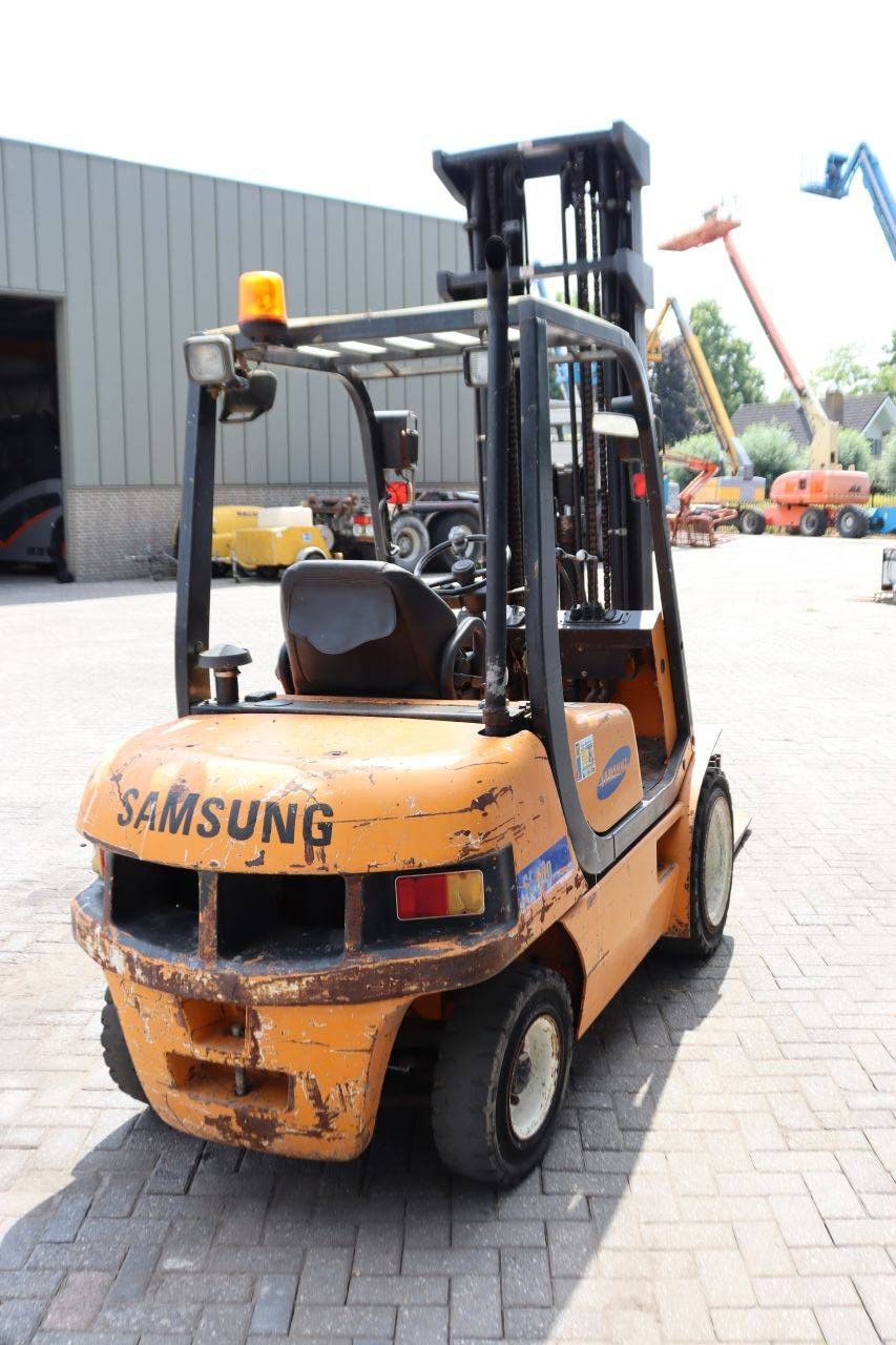 Forklift Samsung SF30D Diesel 3000kg 6.5m