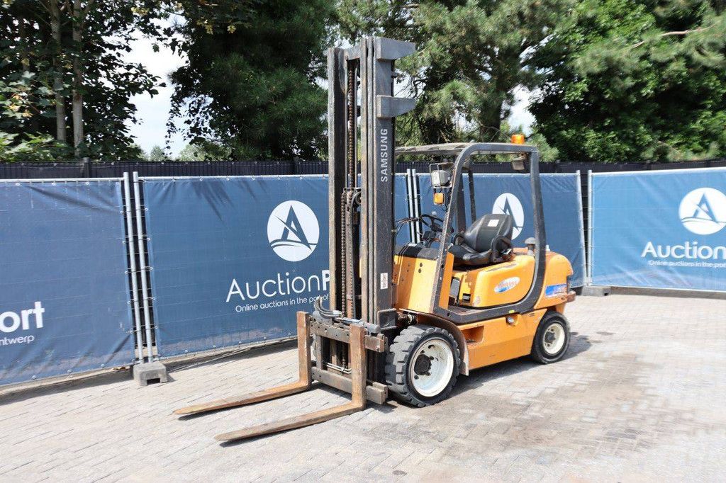 Forklift Samsung SF30D Diesel 3000kg 6.5m